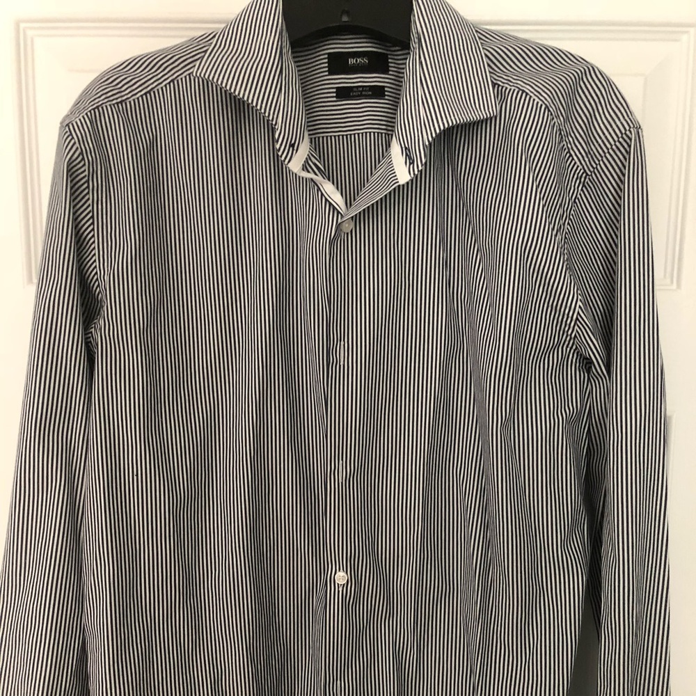 Hugo Boss men’s dress shirt.